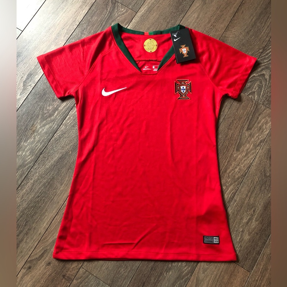 ⭐️NEW⭐️Nike Portugal 2024/2025 Stadium Home Jersey •Small